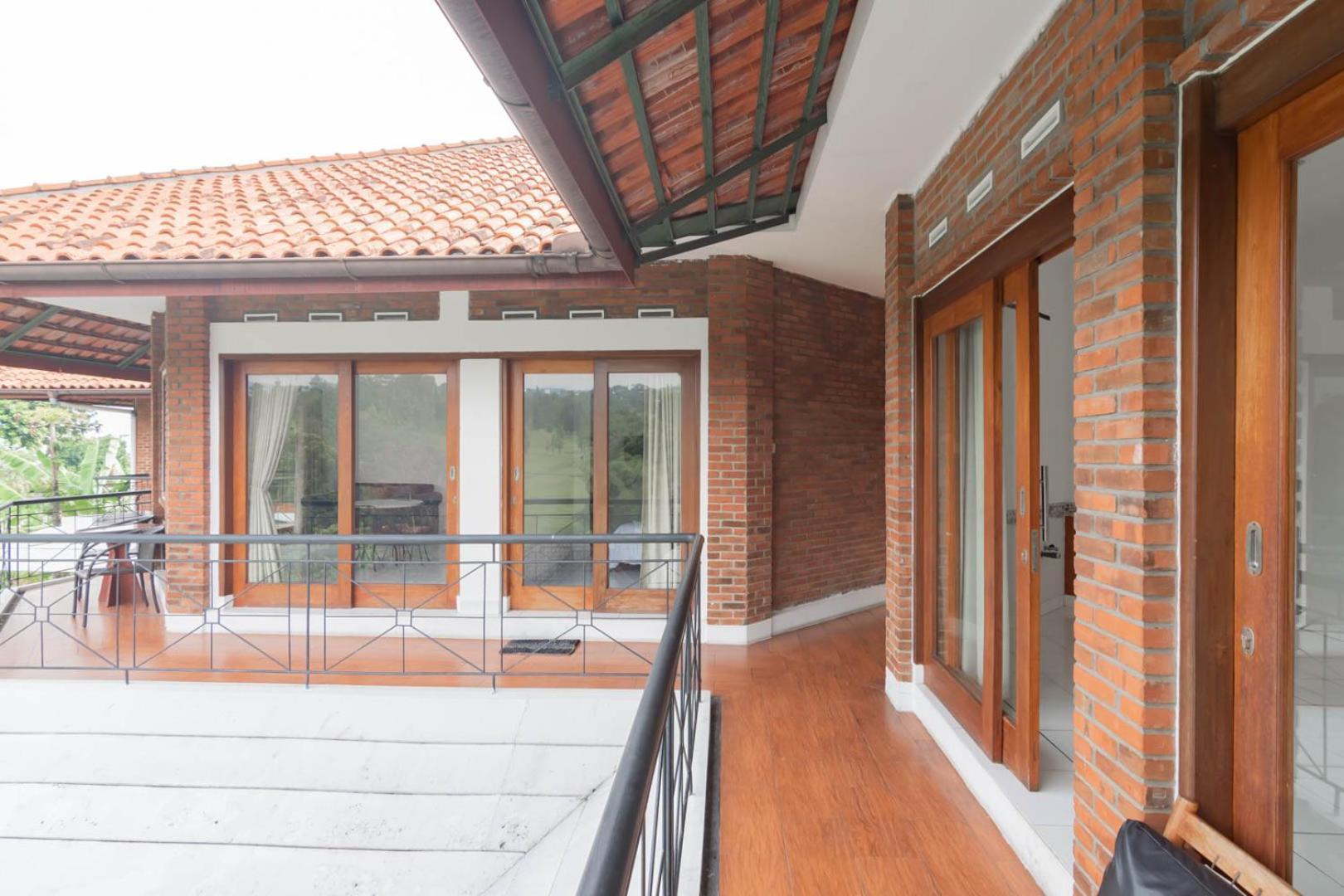 Reddoorz Plus Near Dago Pakar Bandung Exterior photo