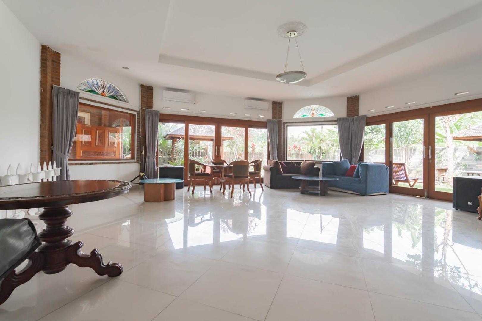 Reddoorz Plus Near Dago Pakar Bandung Exterior photo